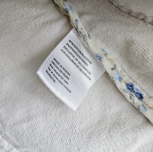 3/$15 Romeo & Juliet Couture S Jacket - Picture 8 of 8